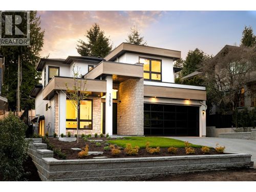 1385 19th St, West Vancouver, BC, V7V3X4 | Card Image