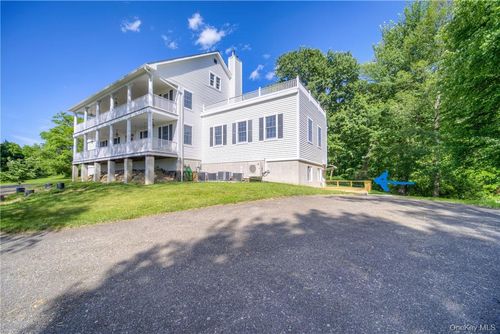 b-22 Lapis Dr, Beacon, NY, 12508-6002 | Card Image
