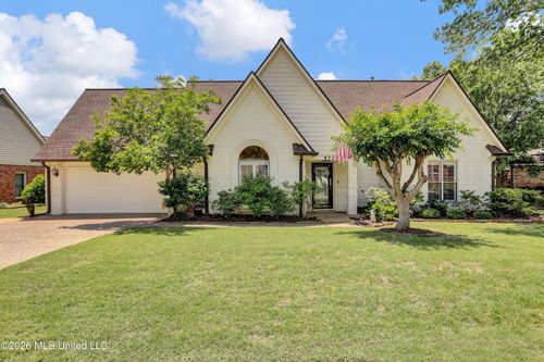 8729 Carrollwood Ln E, Cordova, TN, 38016-4628 | Card Image