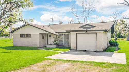 20244 County Road 510w, Brazoria, TX, 77422-6313 | Card Image