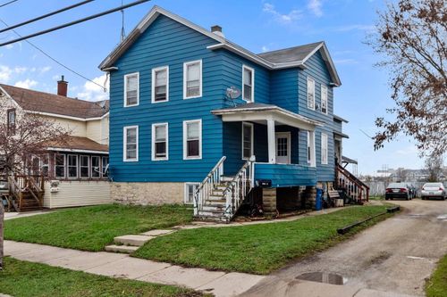 326 W 6th Avenue, OSHKOSH, WI, 54902 | Card Image