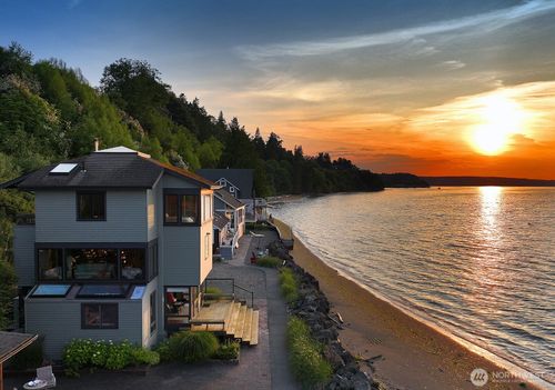 4284 Whale Walk, Langley, WA, 98260-9222 | Card Image
