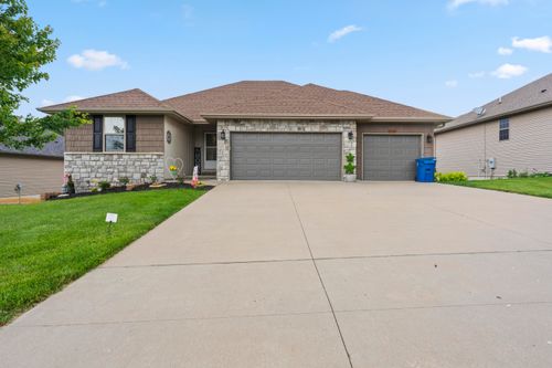 1807 E Costa Mesa Ct, Ozark, MO, 65721-7241 | Card Image
