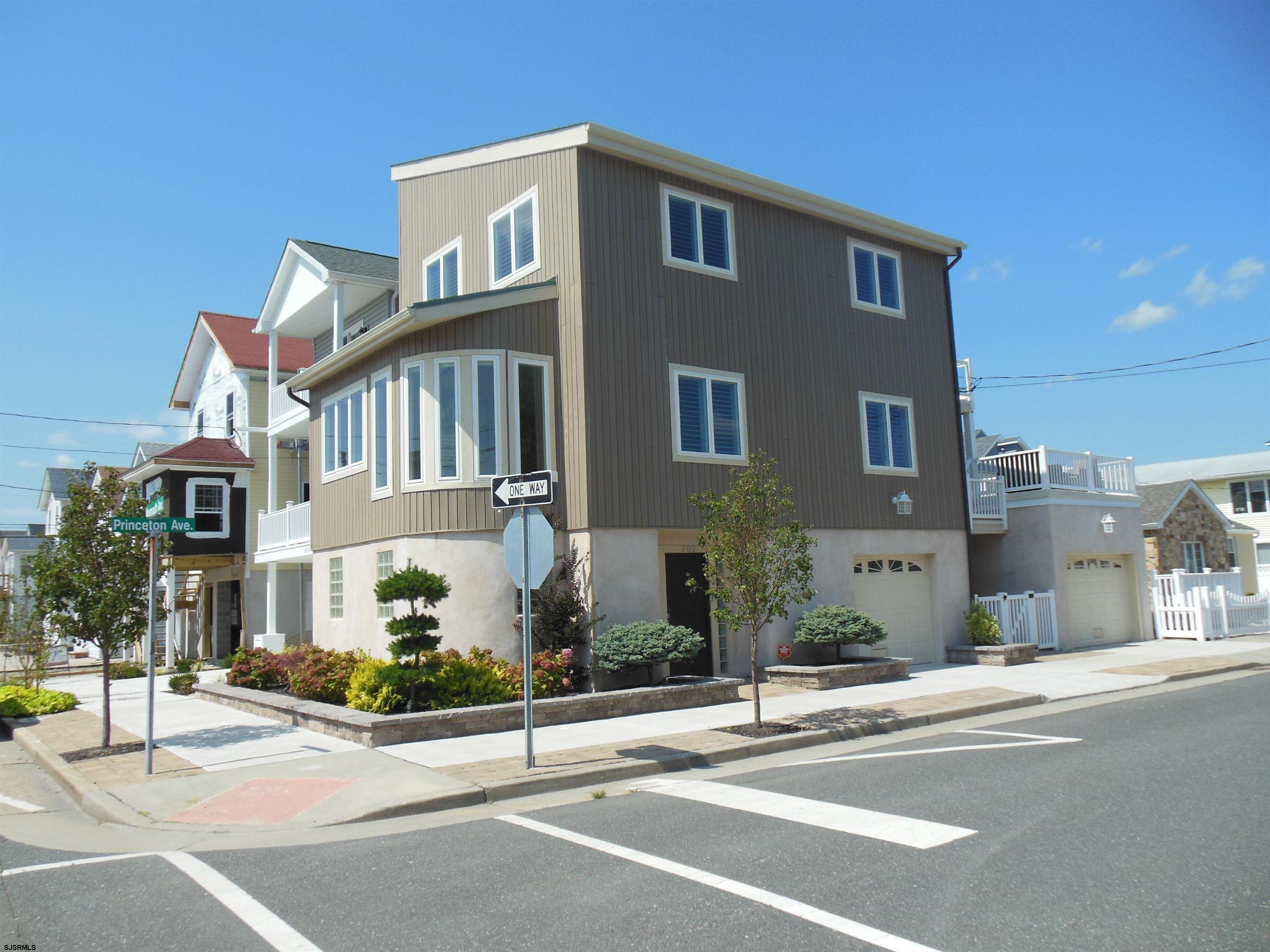 Residential Lease in Ventnor 3