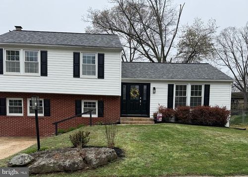 730 Snowdon Ln, GLEN BURNIE, MD, 21061-4824 | Card Image