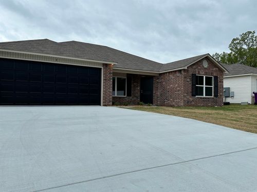 4 Curly Leaf Ln, Conway, AR, 72032-5038 | Card Image