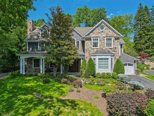 19 Hilltop Rd, Short Hills, NJ, 07078-1653 | Card Image