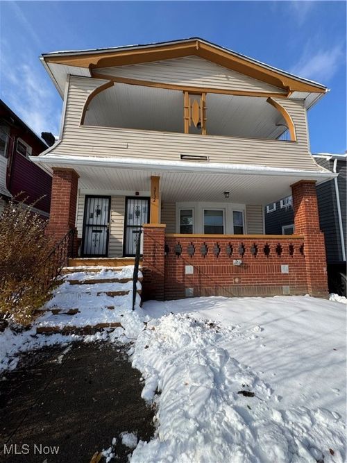 3732 E 144th St, Cleveland, OH, 44120-4813 | Card Image