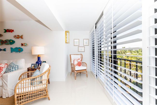 APT-5B - 77 Crandon Blvd, Condo with 1 bedrooms, 2 bathrooms and null parking in Key Biscayne FL | Image 16