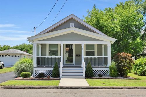 10 Enfield Ave, Enfield, CT, 06082-3606 | Card Image