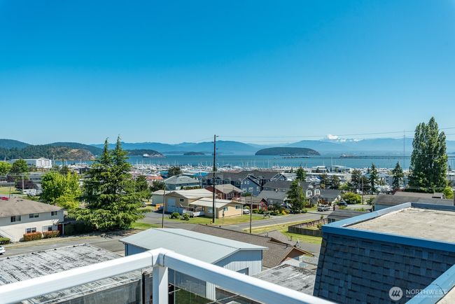 UNIT-302 - 910 34 Th St, Condo with 2 bedrooms, 2 bathrooms and 2 parking in Anacortes WA | Image 31