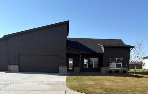 1149 Trek Cir, Goddard, KS, 67052-4303 | Card Image