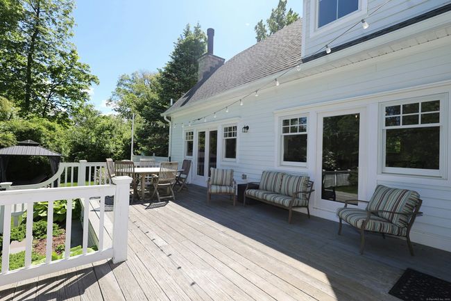 171 Cross Hwy, House other with 4 bedrooms, 4 bathrooms and null parking in Redding CT | Image 5