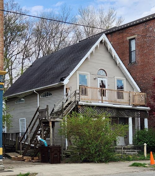 4 Main St, College Corner, OH, 45003-9008 | Card Image