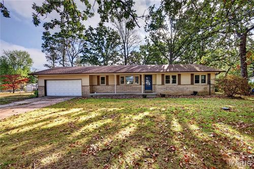 22838 Pioneer Dr, Lebanon, MO, 65536-5306 | Card Image