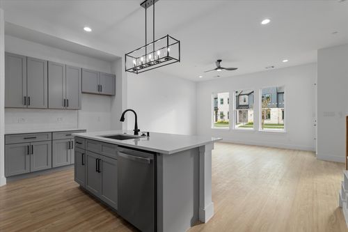 8918 Lowell St, Rowlett, TX, 75089-1283 | Card Image