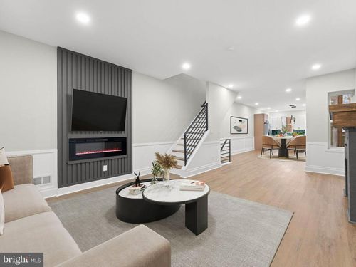 5942 Ellsworth St, PHILADELPHIA, PA, 19143-3018 | Card Image