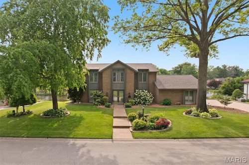 26 Ravenwood Cir, O Fallon, IL, 62269-1223 | Card Image