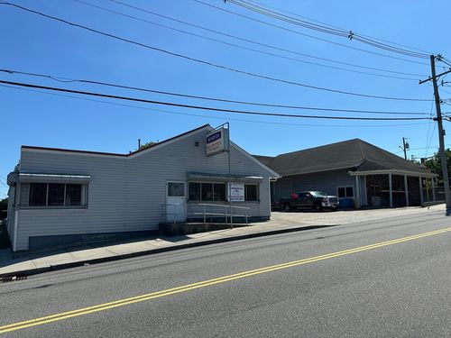 31 Cove Rd, Dartmouth, MA, 02748-2710 | Card Image