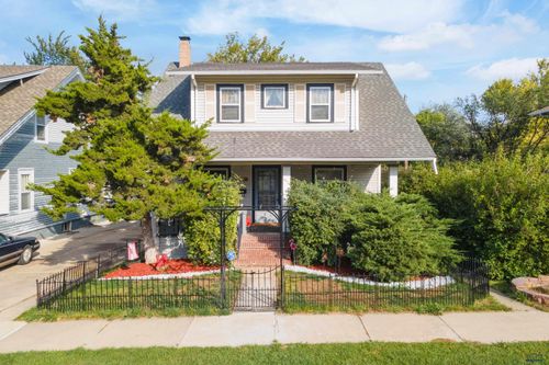 1108 9th St, RAPID CITY, SD, 57701-3525 | Card Image