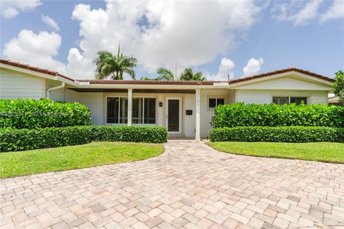 2101-2101 Ne 63rd St, Fort Lauderdale, FL, 33308-1302 | Card Image