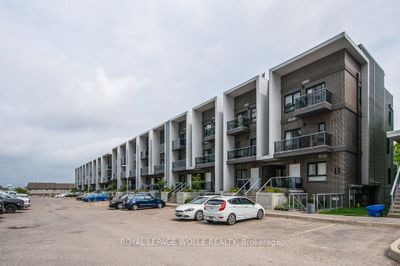 25B - 1430 Highland Rd W, Condo with 2 bedrooms, 2 bathrooms and 1 parking in Kitchener ON | Image 1