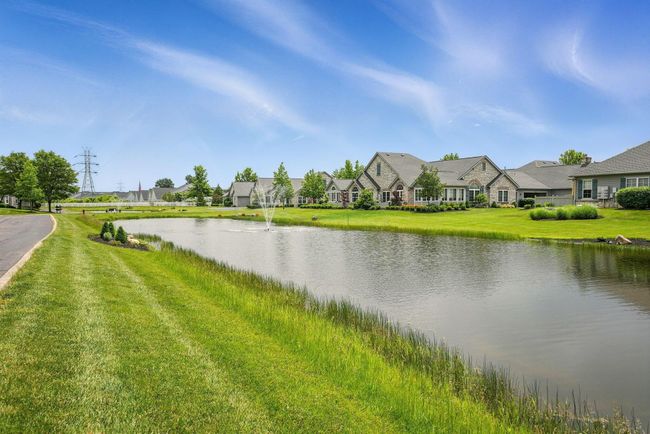 6214 Brickside Dr, Condo with 2 bedrooms, 2 bathrooms and null parking in New Albany OH | Image 31