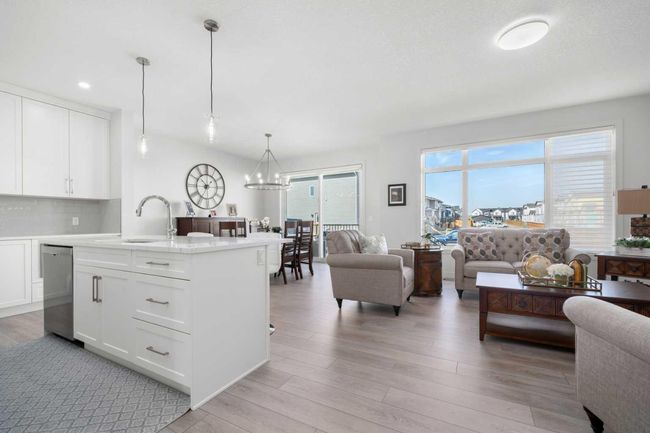 44 Emberside Green, House other with 3 bedrooms, 3 bathrooms and 4 parking in Cochrane AB | Image 7