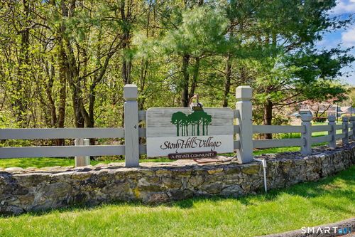 135-135 Heatherwood Dr, Brookfield, CT, 06804-3960 | Card Image
