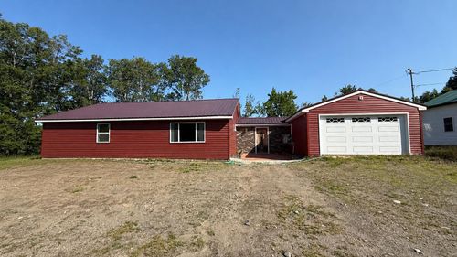 77 Line Rd, Dexter, ME, 04930-2009 | Card Image