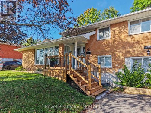 673 Laurentian Ave, North Bay, ON, P1B7T8 | Card Image