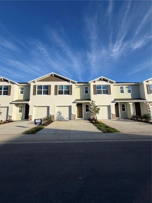 32538 Midsummer Night Ln, WESLEY CHAPEL, FL, 33543-7697 | Card Image