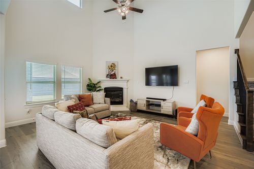 7324 Allium Ct, Aubrey, TX, 76227-4664 | Card Image