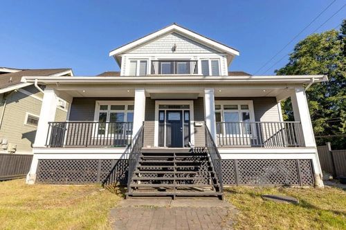 10302 Main St, Delta, BC, V4C2P4 | Card Image