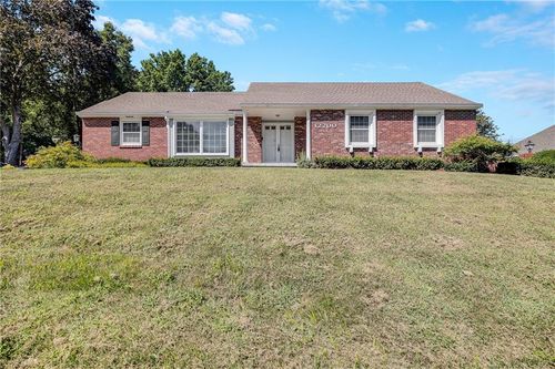 12200 E 45th Ter S, Independence, MO, 64055-5802 | Card Image