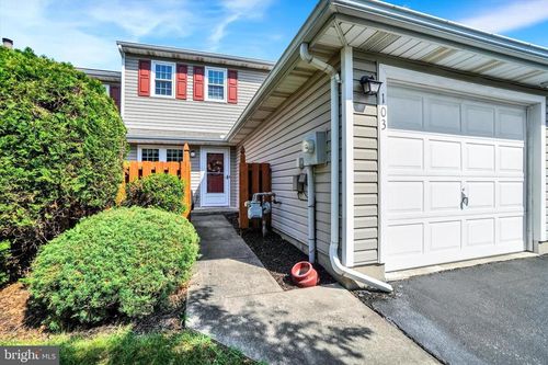 13-103 Bentwood Ln, YORK, PA, 17408-1592 | Card Image