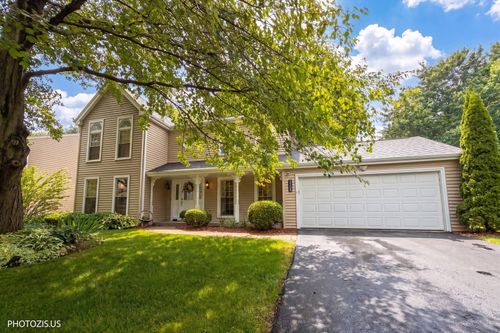 2205 Riverlea Cir, Naperville, IL, 60565-3305 | Card Image