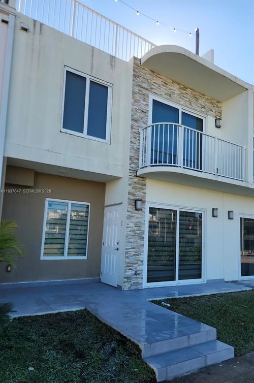 13937 Sw 259th Way, Homestead, FL, 33032-6775 | Card Image