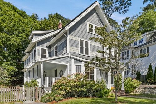 24 Poplar St, Melrose, MA, 02176-3023 | Card Image