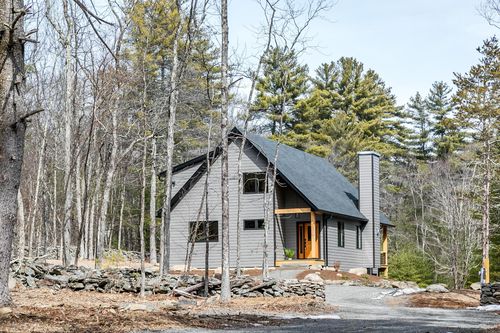 540 Scarawan Rd, Stone Ridge, NY, 12484-5302 | Card Image