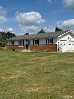Brophy Rd, Howell, MI 48855