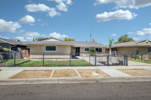 3955 N 7th St, Fresno, CA, 93726-5128 | Card Image