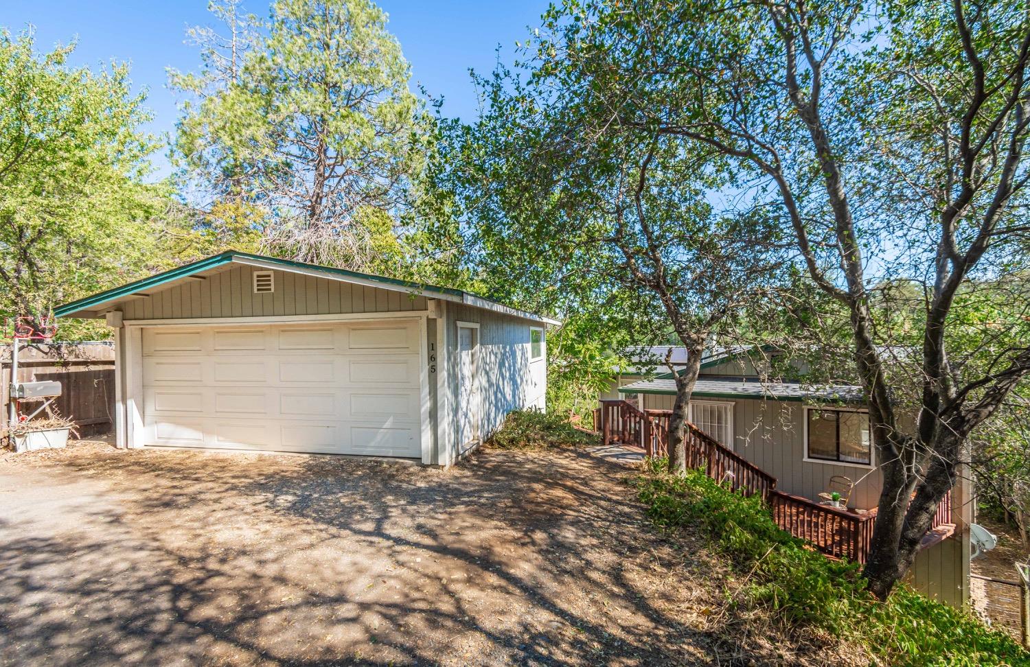 Live Oak St, Auburn, CA 95603