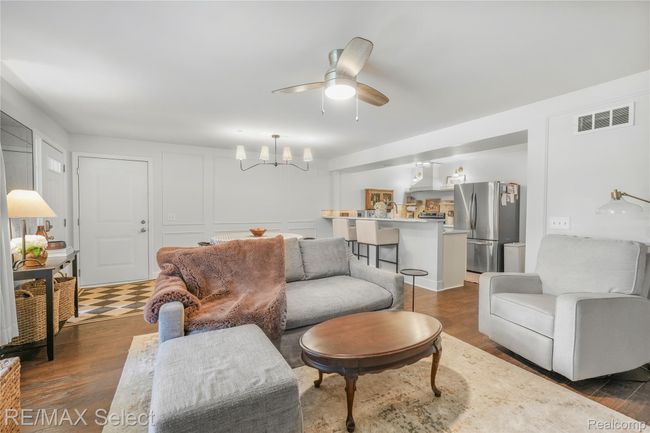604 Fenton Commons Ln 18.jpg | Image 12