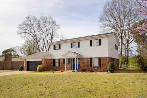 569 Hazelwood Dr, Florence, AL, 35633-1341 | Card Image