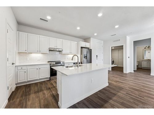 2-210-485 Interlocken Blvd, Broomfield, CO, 80021-5220 | Card Image