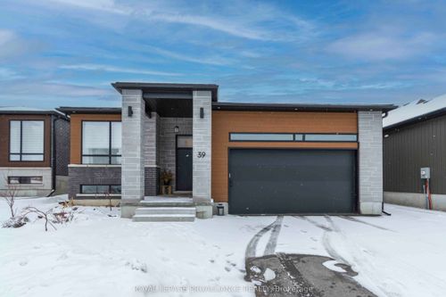 39 Schmidt Way, Trenton, ON, K8V0L5 | Card Image