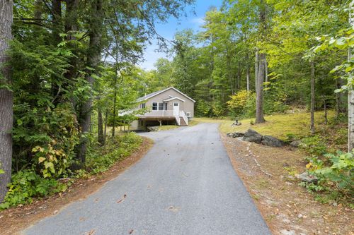 20 Fox Run Rd, Gray, ME, 04039-5456 | Card Image