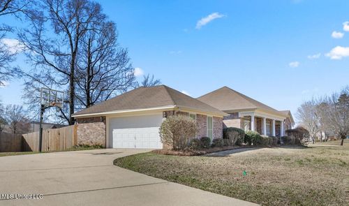311 Longleaf Dr, Flowood, MS, 39232-8347 | Card Image