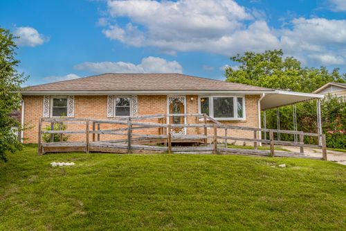 645 Carver Rd, Lexington, KY, 40511-1632 | Card Image